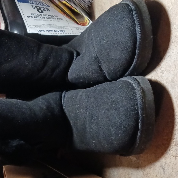 Ugg w Bailey button #5803 black size 8 - Picture 7 of 7